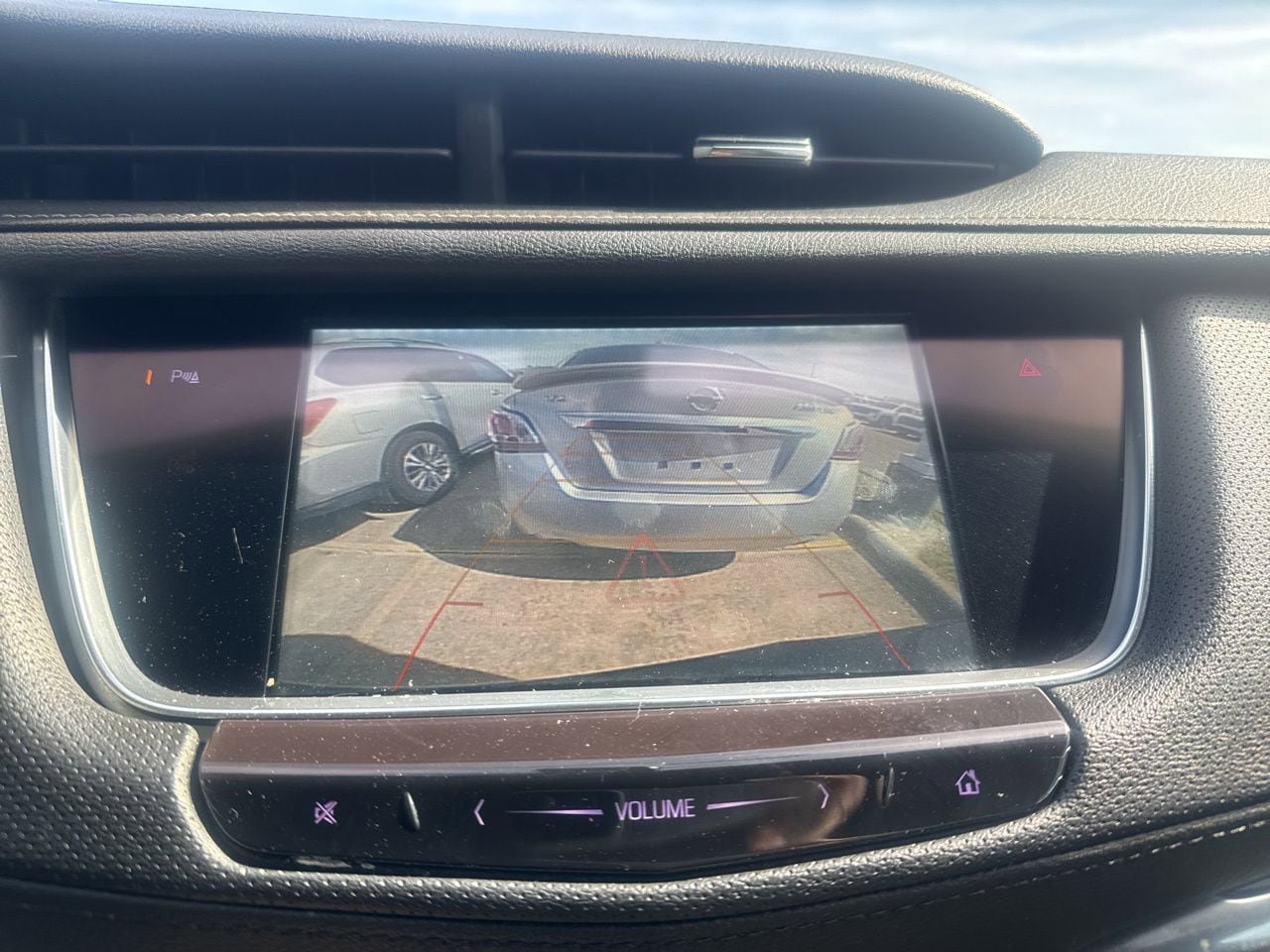 Used 2018 Cadillac XT5 FWD image 41