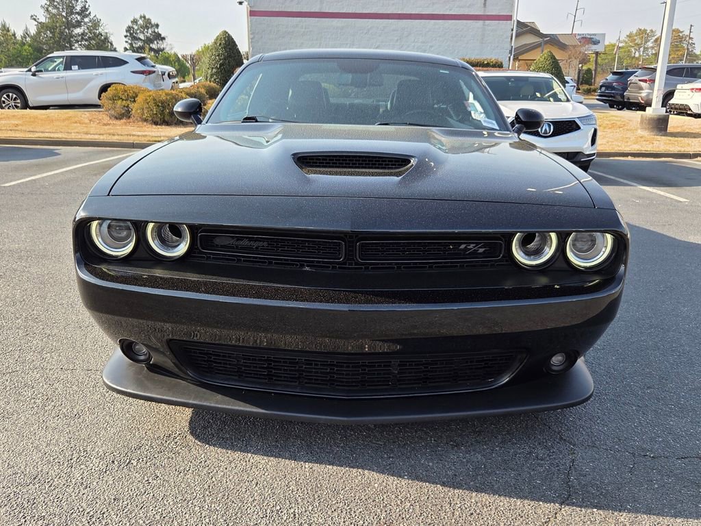 Used 2023 Dodge Challenger R/T w/ Plus Package image 2