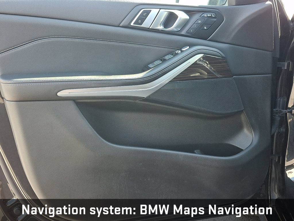 Used 2023 BMW X7 xDrive40i w/ Climate Comfort Package AWD/4WD image 17