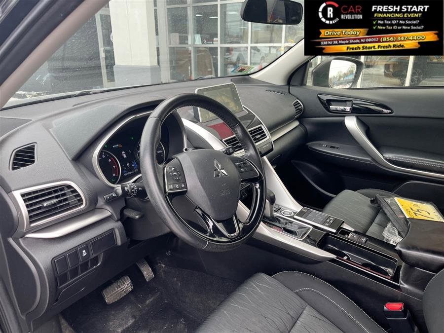 Used 2019 Mitsubishi Eclipse Cross SE image 12
