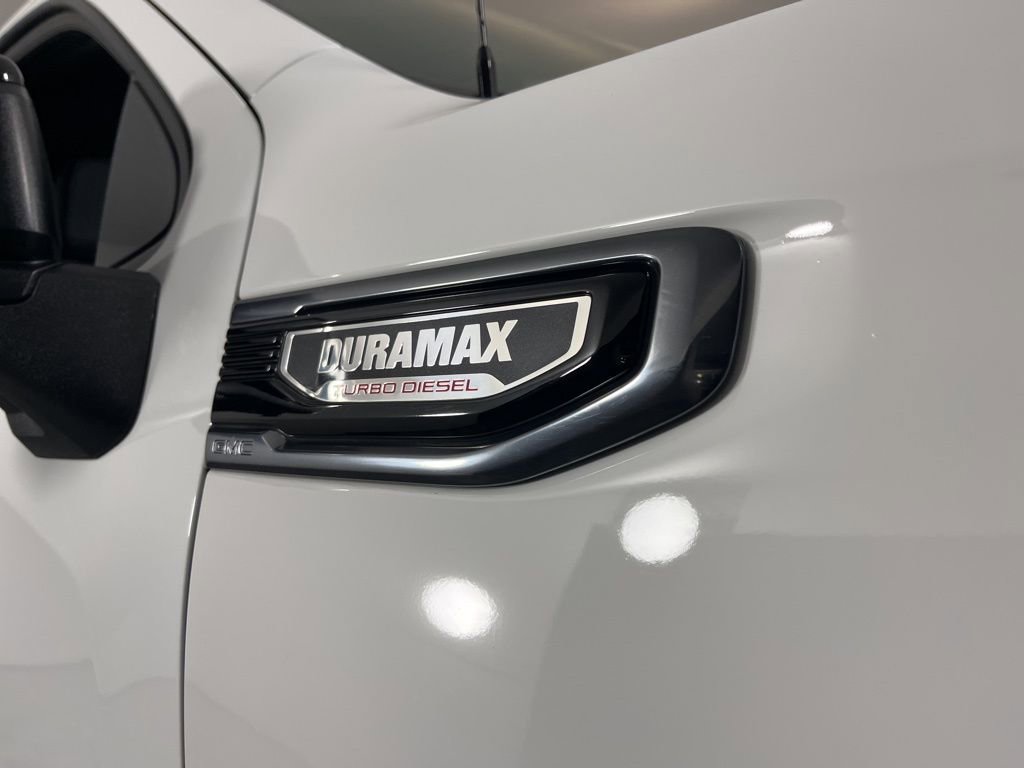 Used 2022 GMC Sierra 1500 AT4 w/ AT4 Premium Package image 4