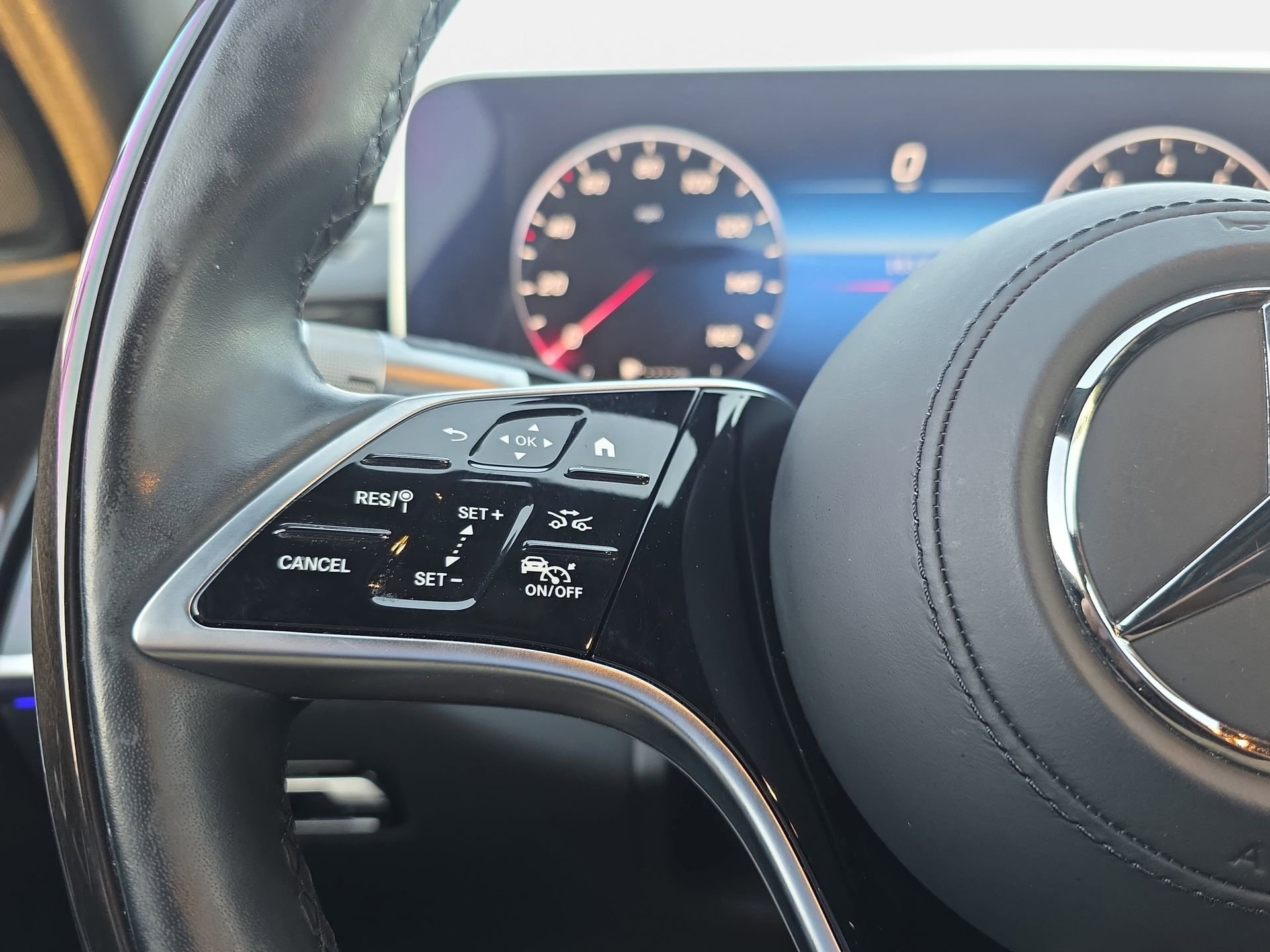 Used 2023 Mercedes-Benz S 500 4MATIC image 17