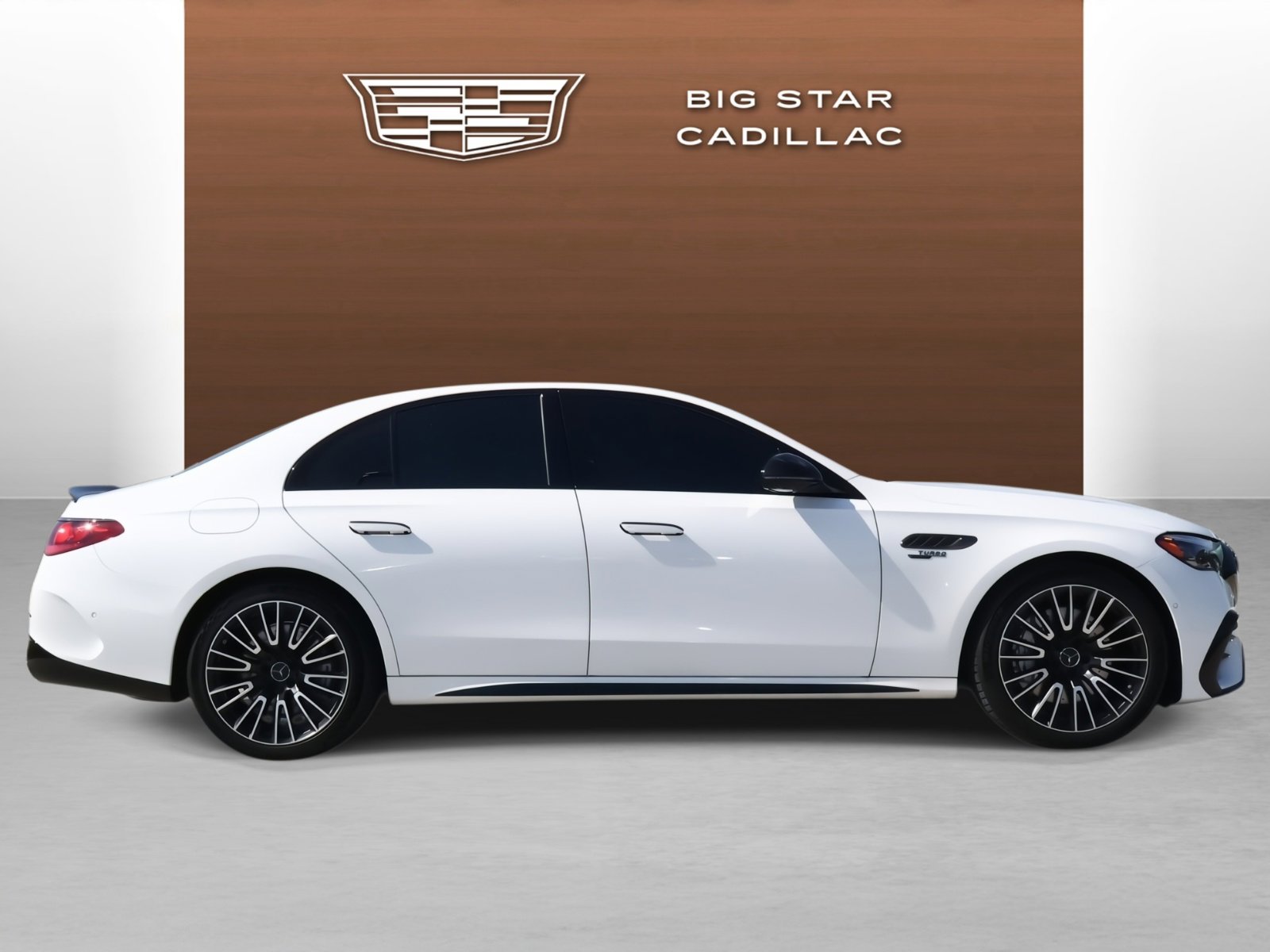 Used 2026 Mercedes-Benz E 53 AMG e 4MATIC Sedan image 6