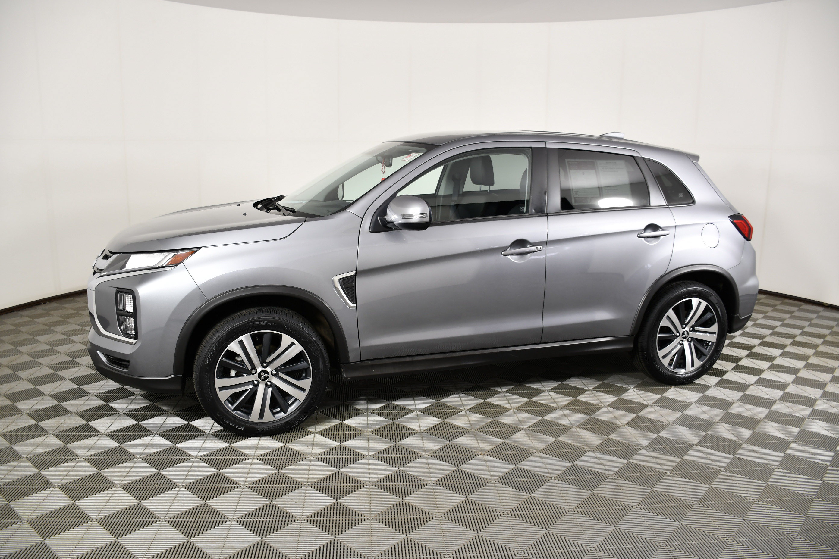 Used 2022 Mitsubishi Outlander Sport SE AWD/4WD image 9