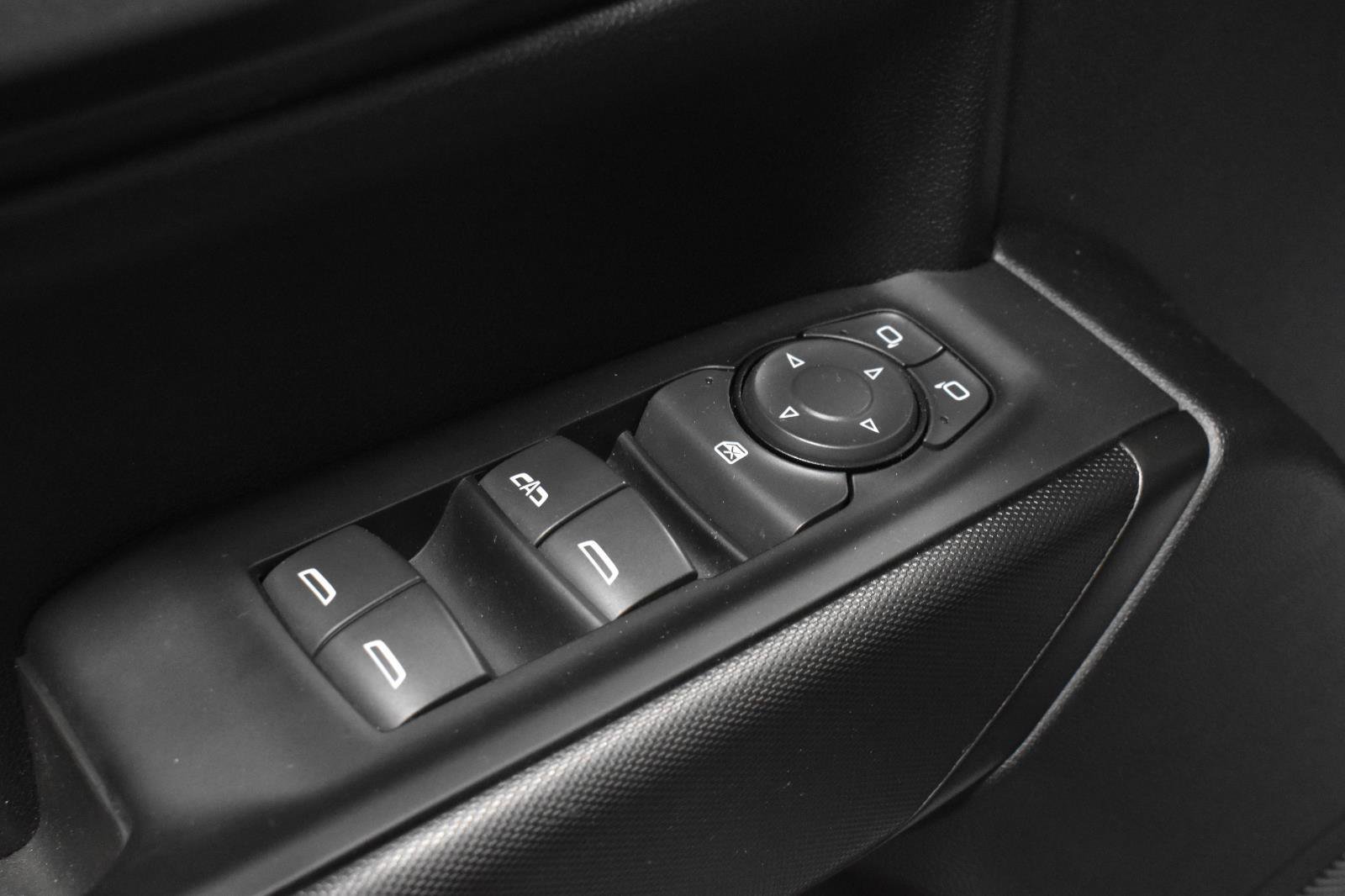 Used 2023 Chevrolet Silverado 1500 Custom w/ LPO, Dark Essentials Package AWD/4WD image 12