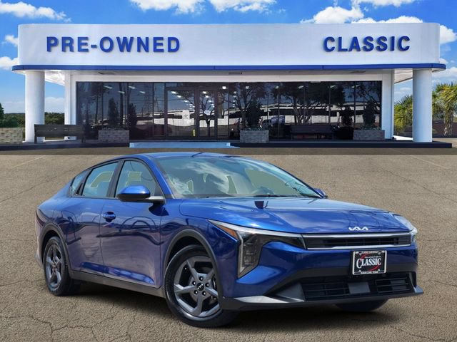 Used 2025 Kia K4