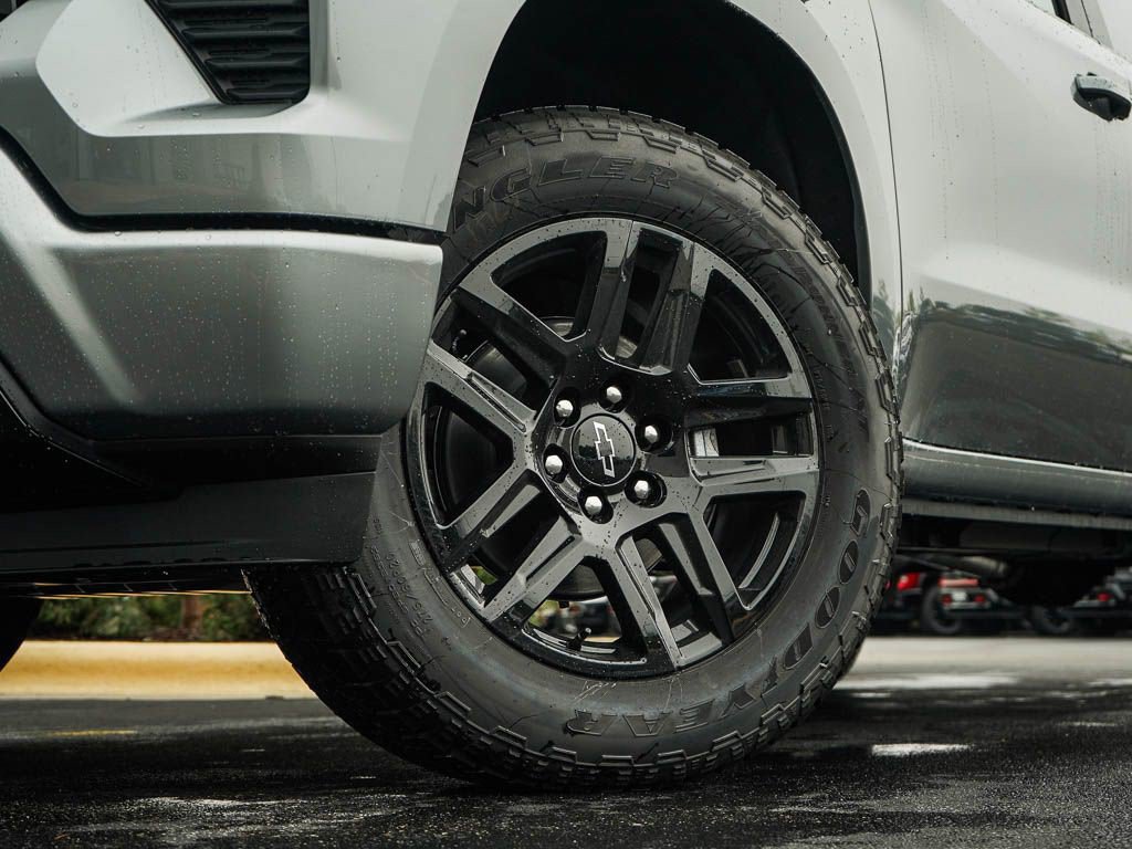 New 2026 Chevrolet Silverado 1500 RST AWD/4WD image 6