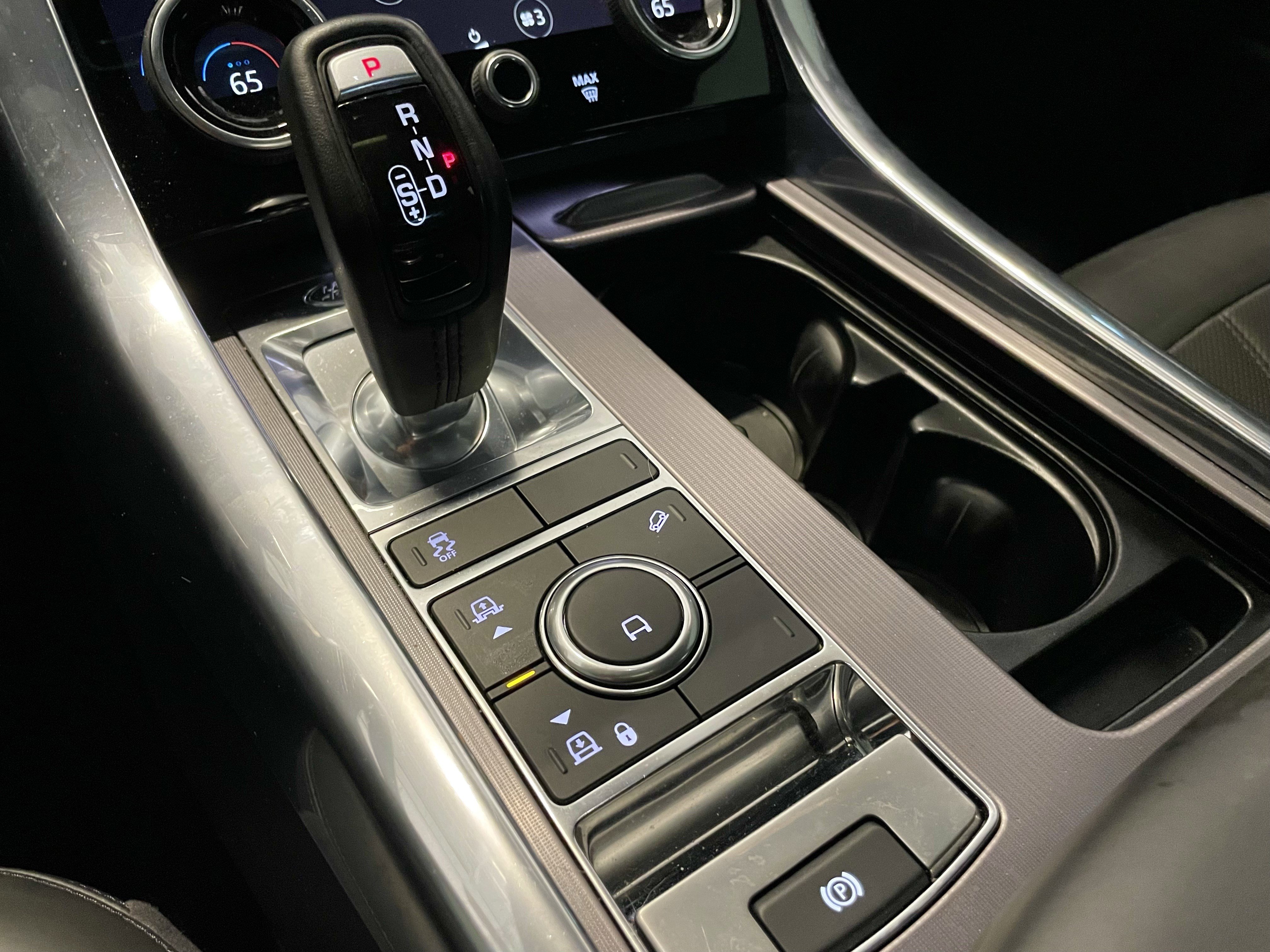 Used 2019 Land Rover Range Rover Sport HSE AWD/4WD image 21