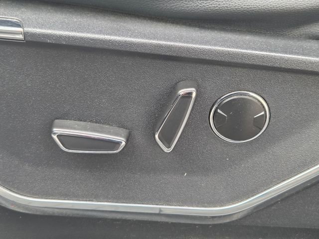 Used 2023 Ford F150 Lariat w/ Equipment Group 502A High AWD/4WD image 25