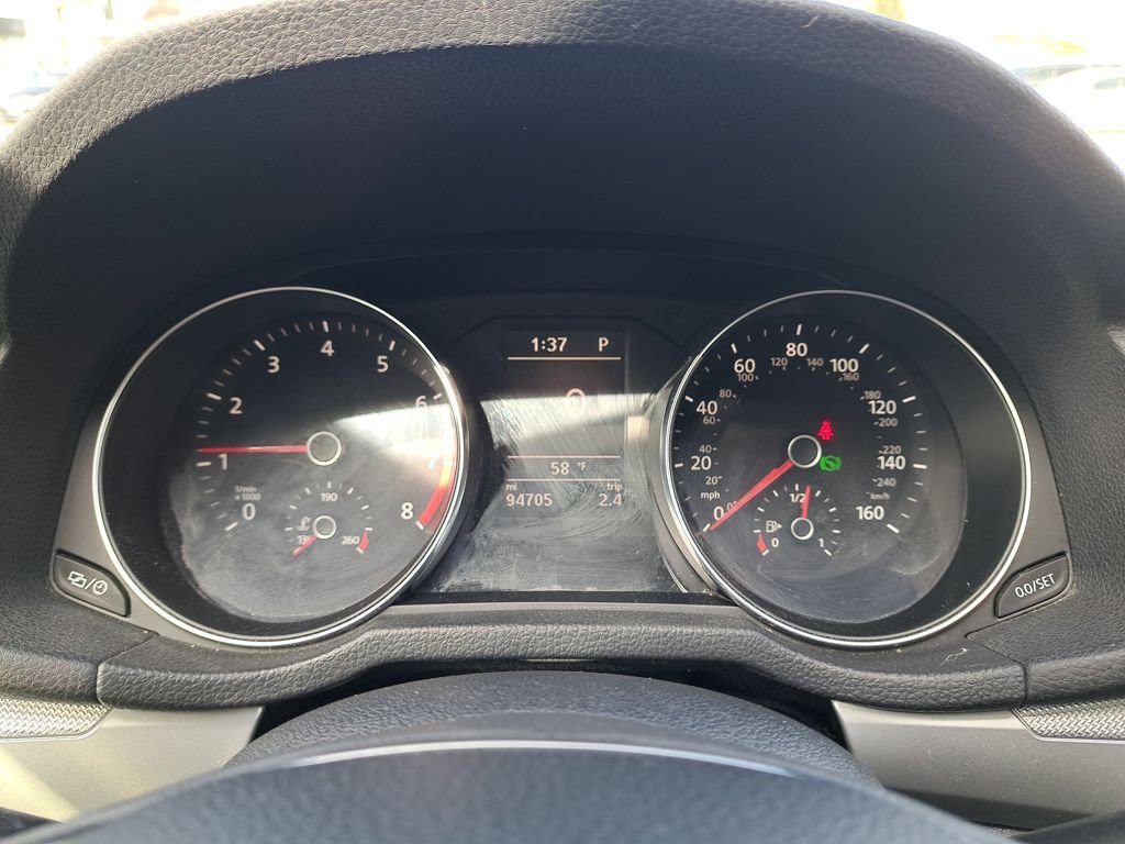 Used 2016 Volkswagen Passat 1.8T S image 20