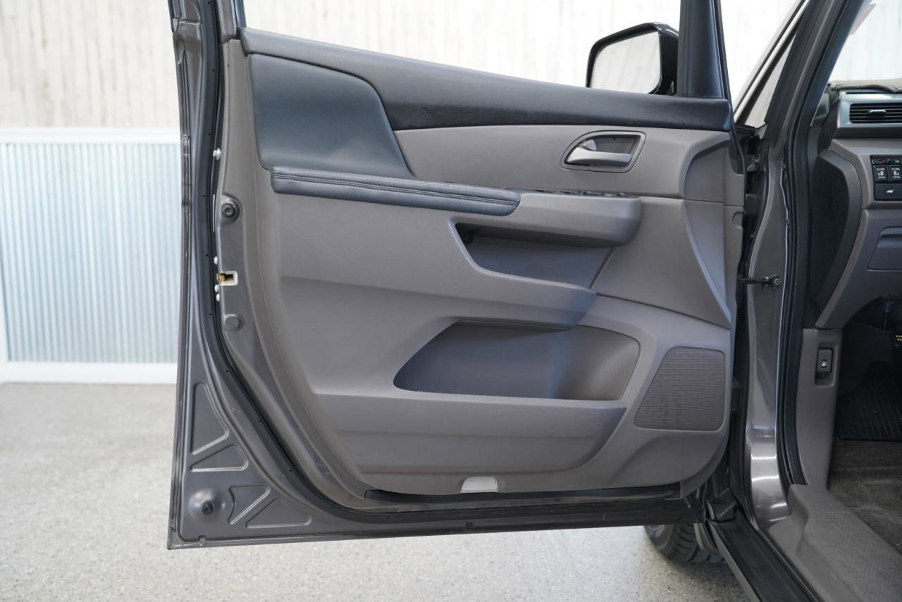 Used 2011 Honda Odyssey EX-L image 28