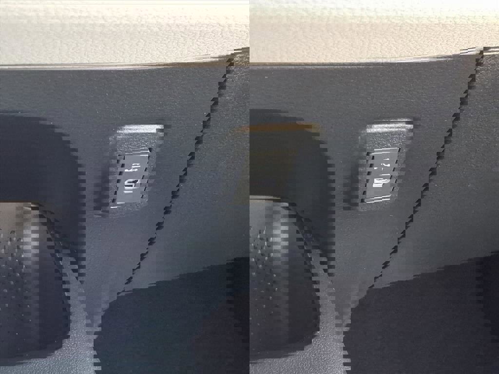 Certified 2026 Toyota Corolla SE image 19