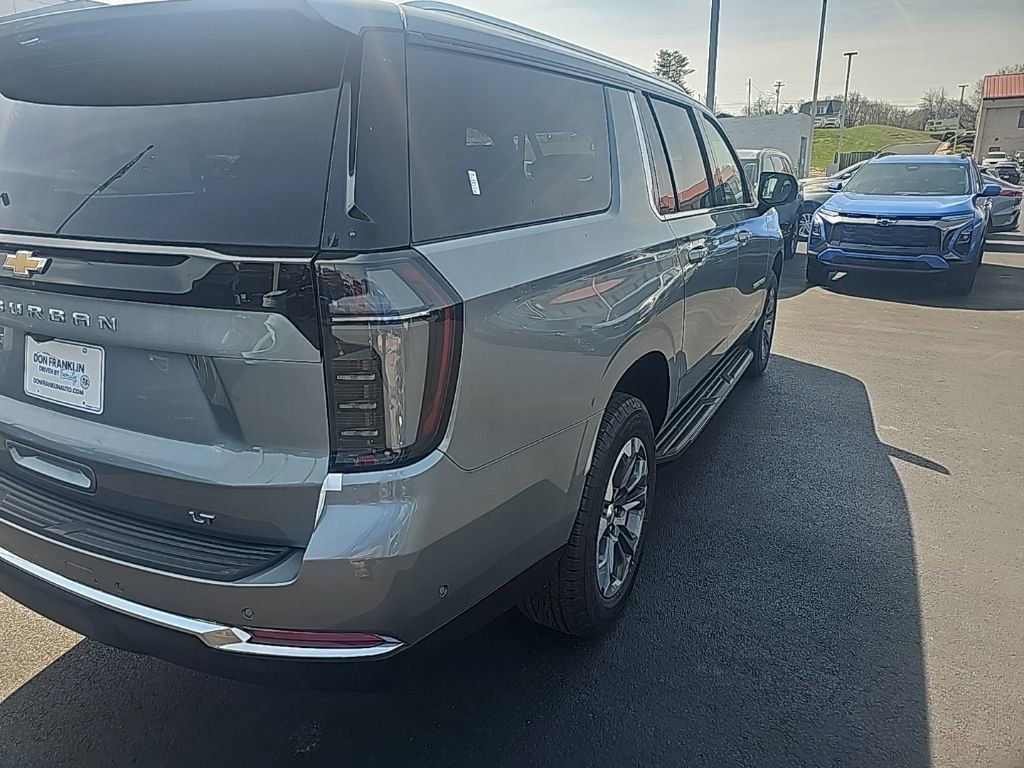 New 2026 Chevrolet Suburban LT w/ Comfort Package image 5