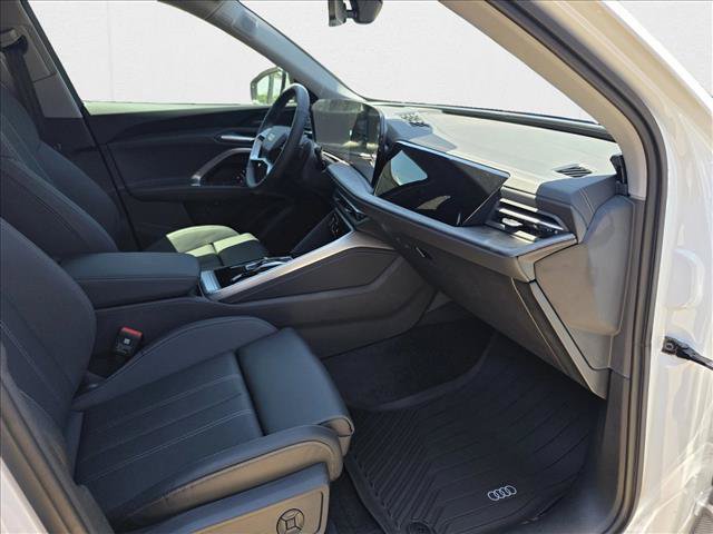 New 2025 Audi Q5 Premium Plus w/ Premium Plus AWD/4WD image 12