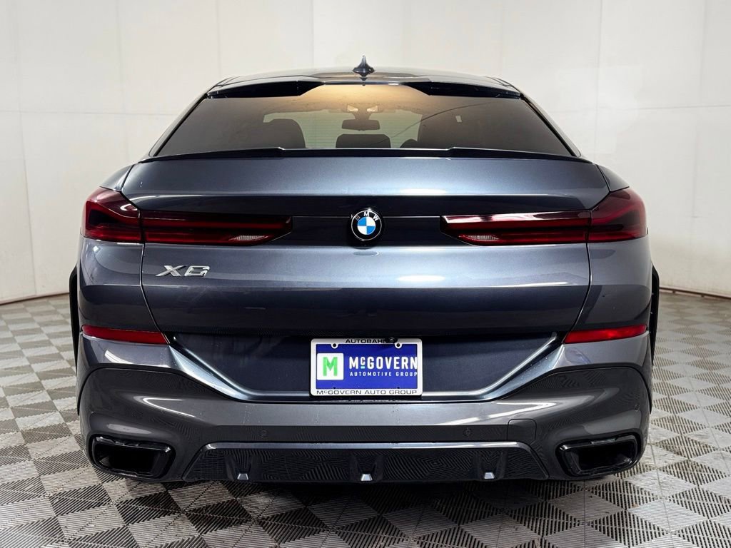 Used 2022 BMW X6 xDrive40i w/ M Sport Package image 7