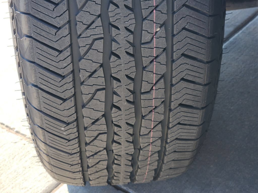 Used 2024 Ford F150 Platinum AWD/4WD image 11