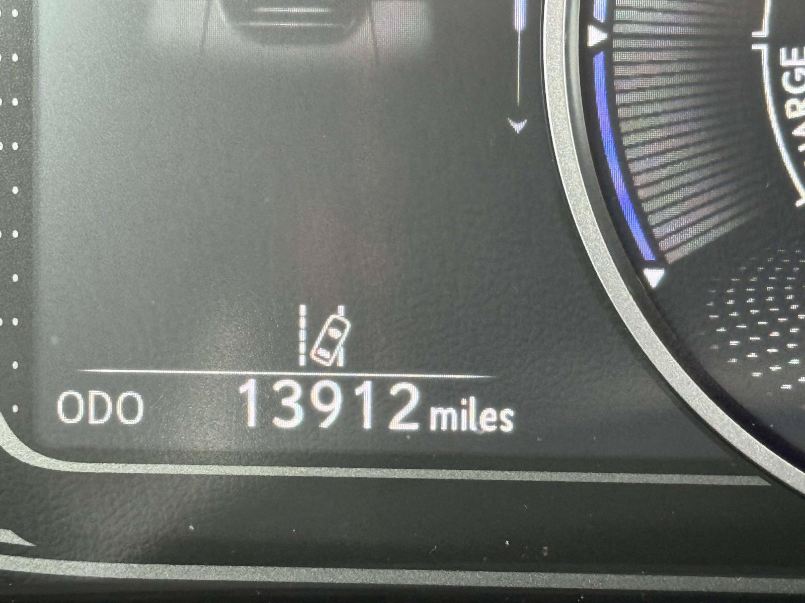 Used 2023 Lexus UX 250h AWD w/ Premium Package image 32