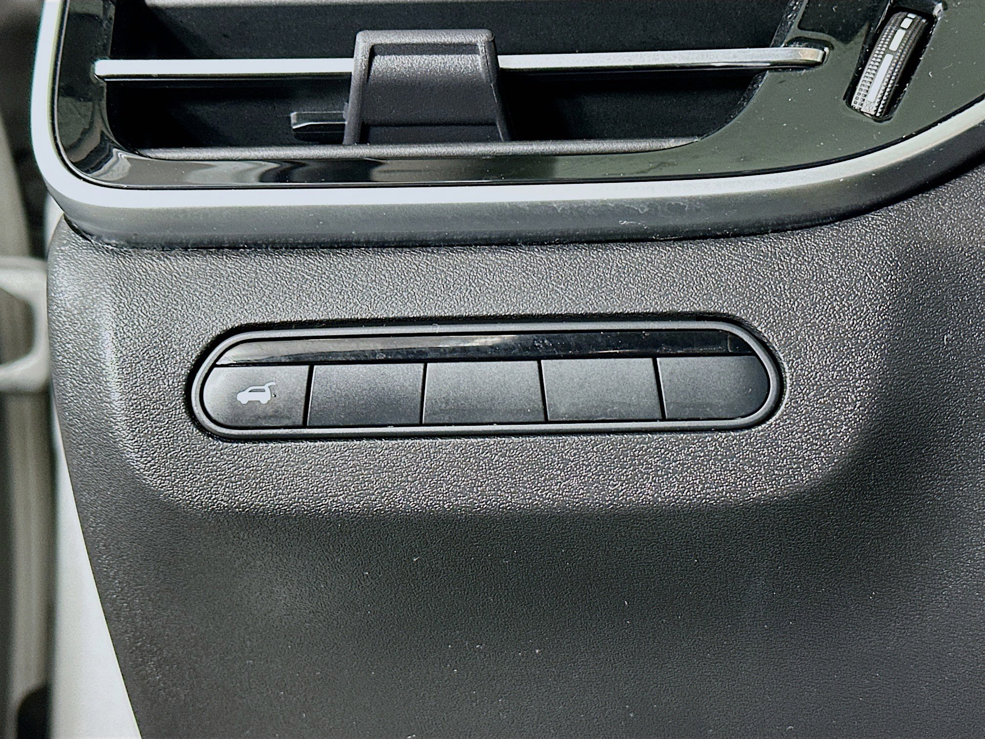 Used 2023 INFINITI QX60 Pure image 17