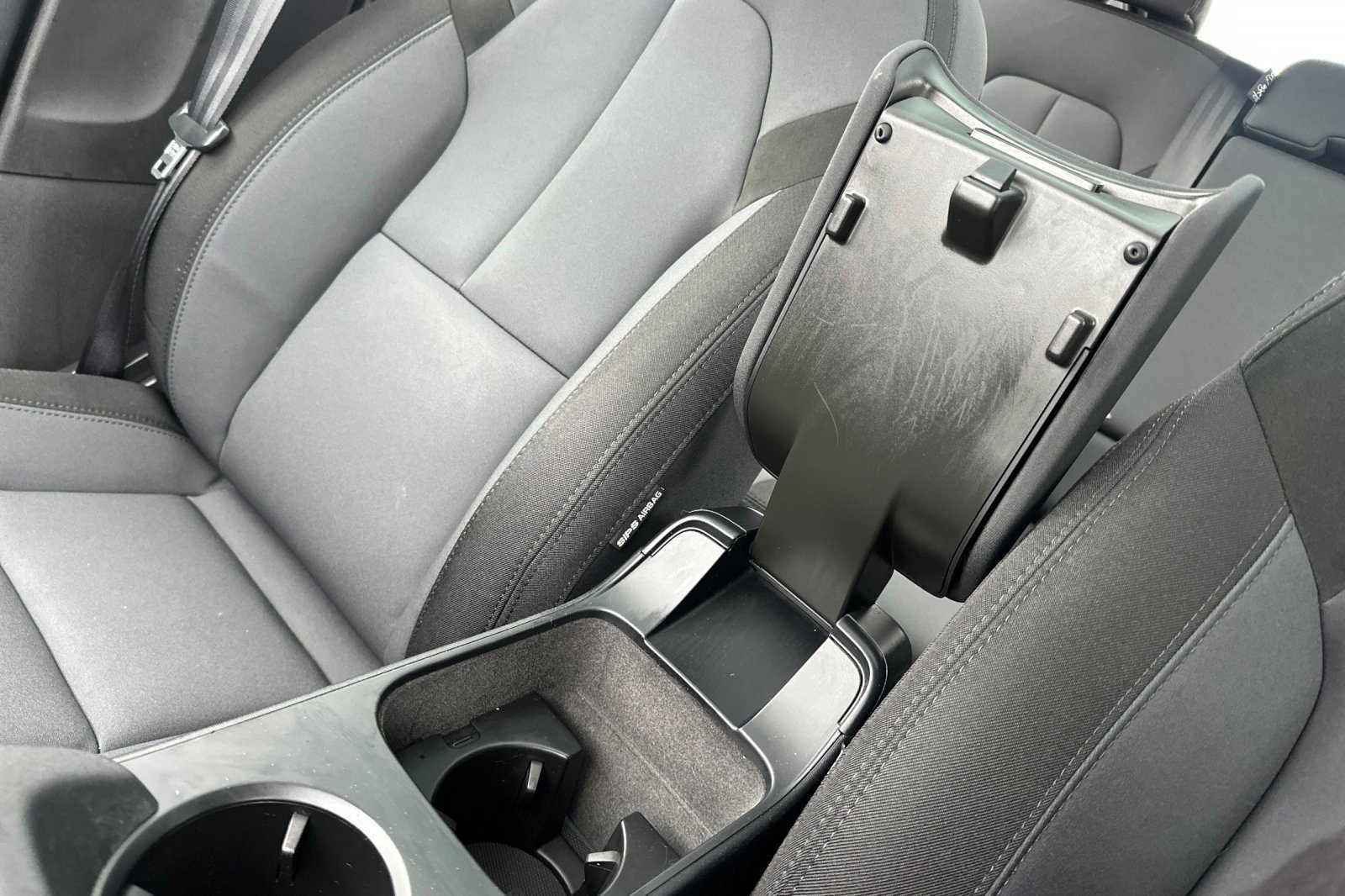 Used 2023 Polestar Polestar 2 Long Range Single Motor w/ Pilot Pack image 31