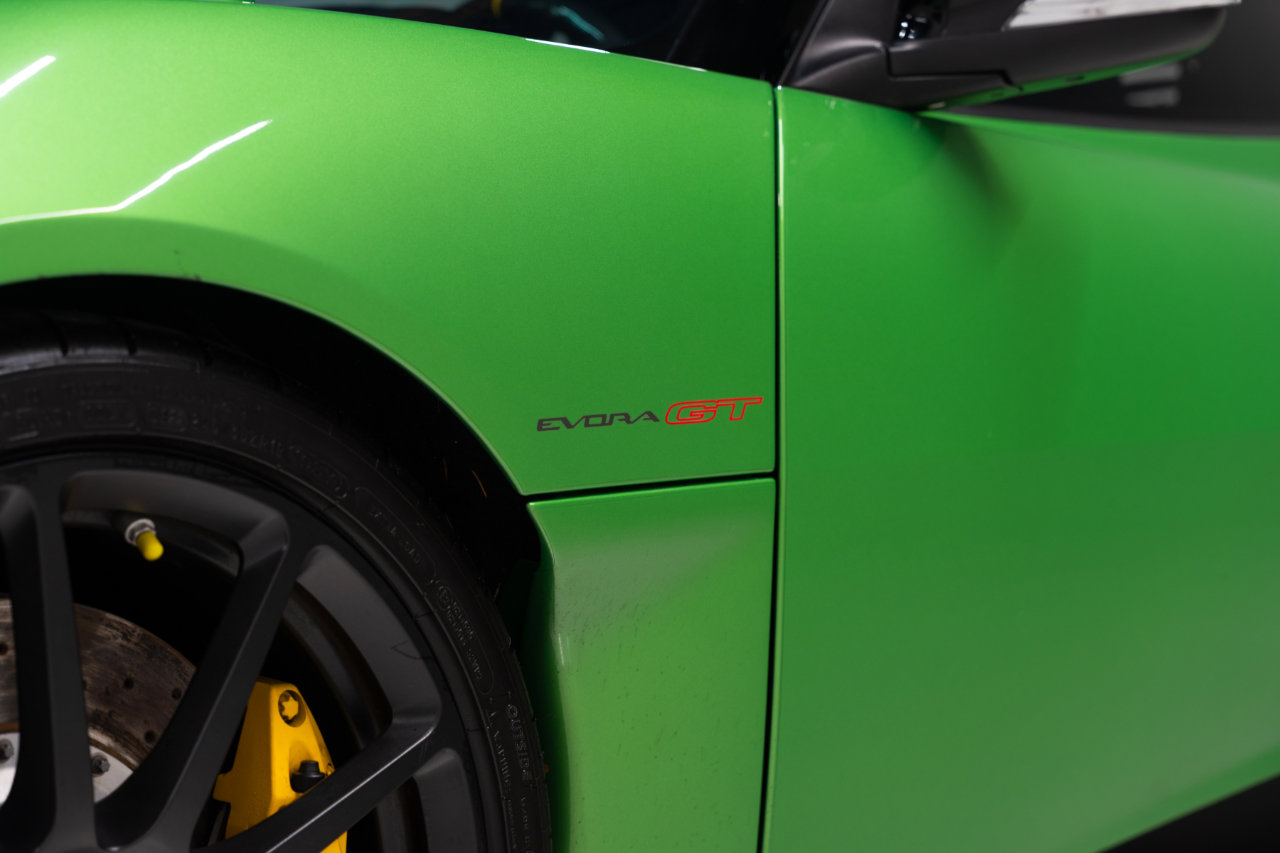 Used 2021 Lotus Evora image 14