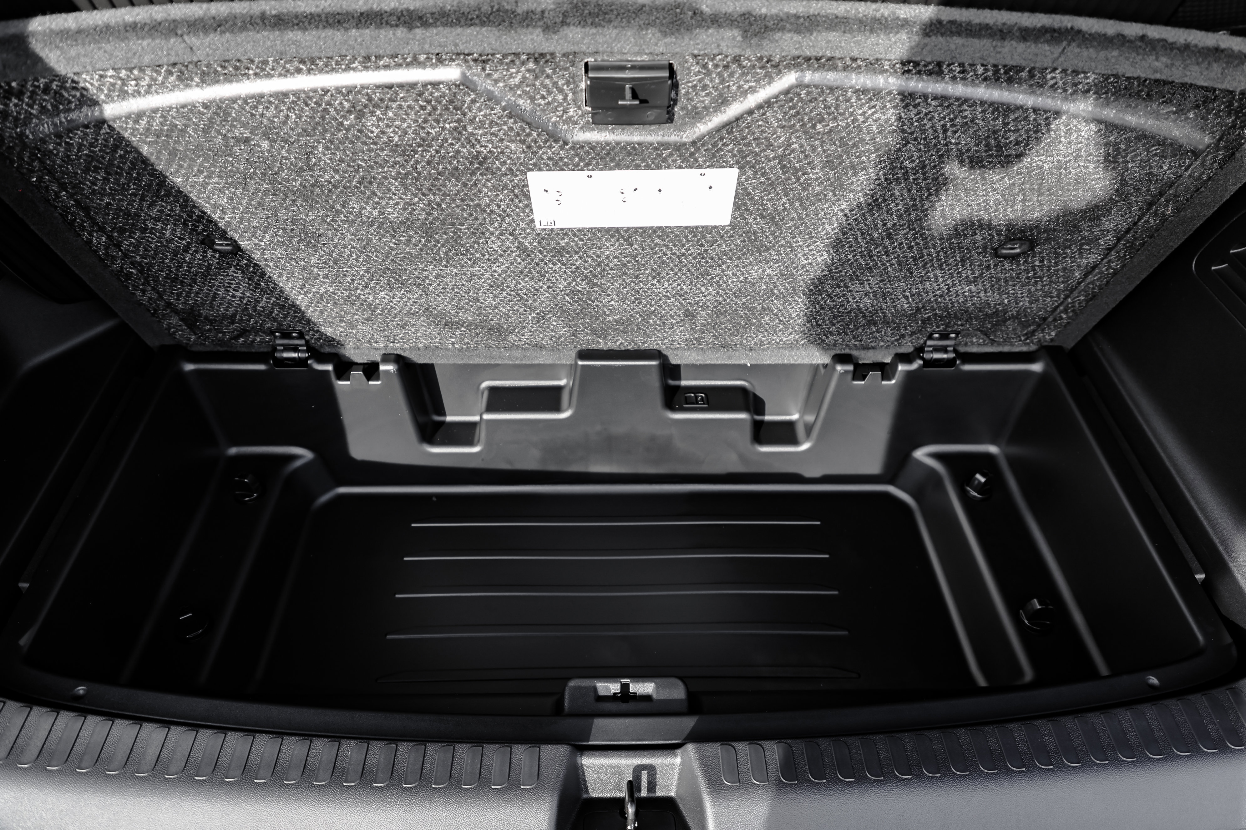 New 2026 GMC Acadia Denali w/ Super Cruise Package image 10