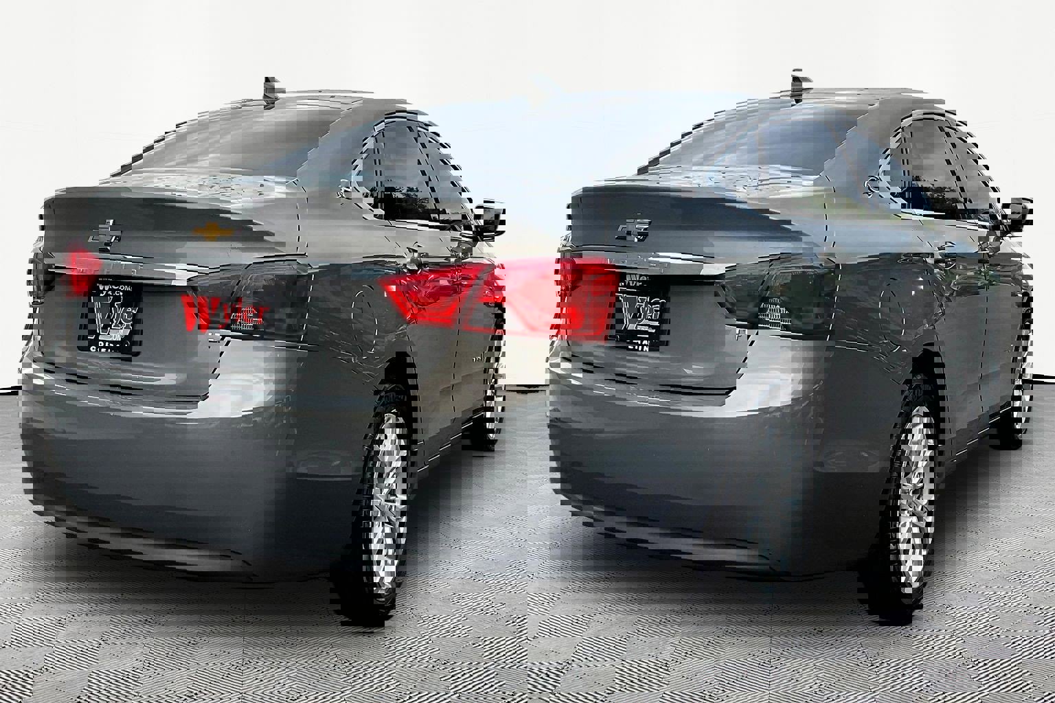 Used 2019 Chevrolet Impala LT image 6