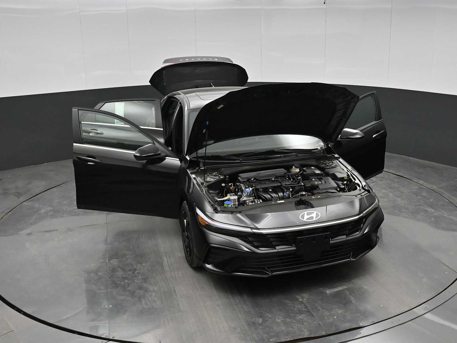 New 2026 Hyundai Elantra SEL Sport FWD image 39
