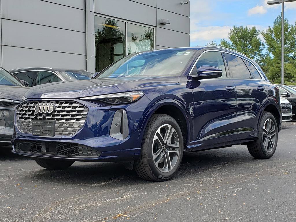 New 2025 Audi Q5 Premium Plus w/ Premium Plus
