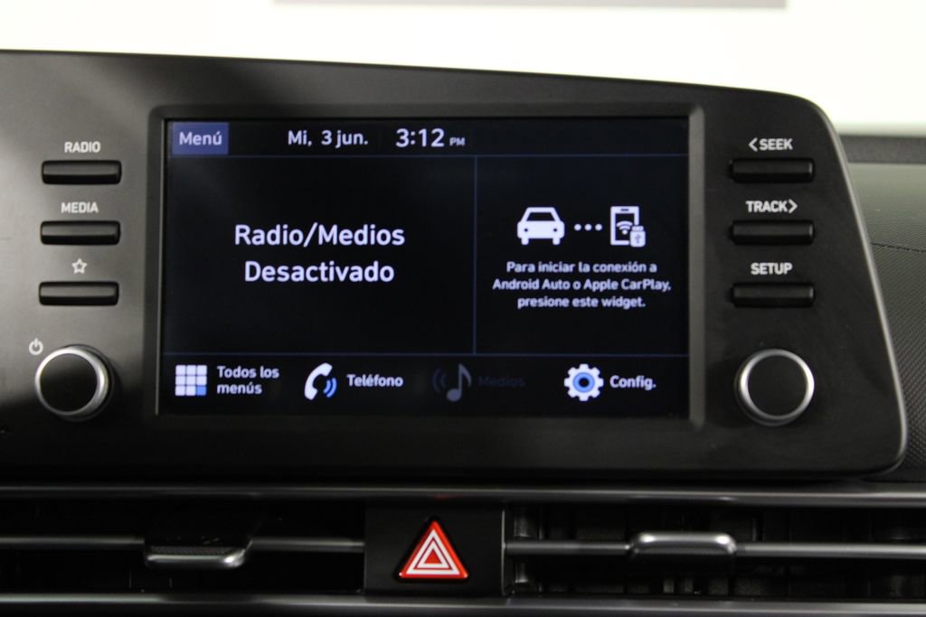 Used 2023 Hyundai Elantra SE FWD image 9