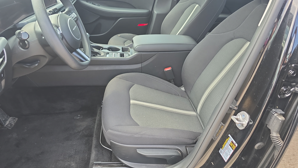 Used 2026 Hyundai Sonata SE FWD image 14