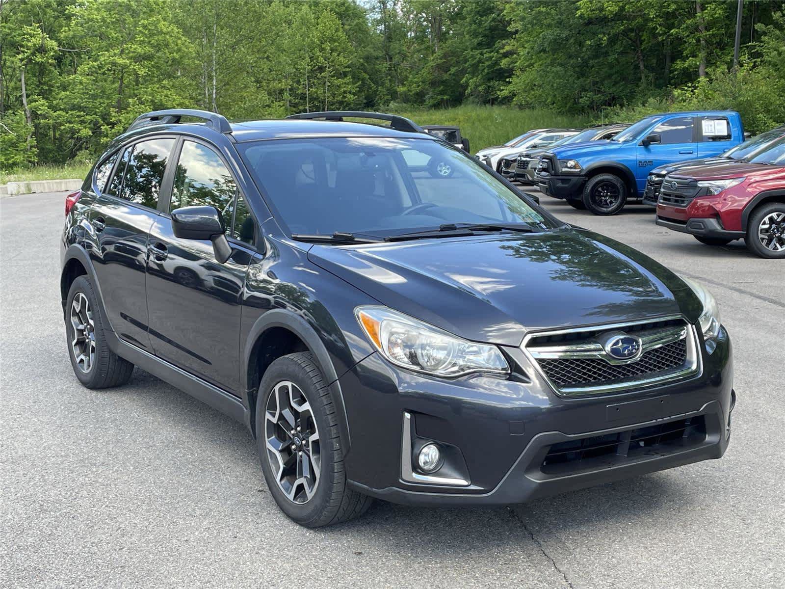 Used 2016 Subaru Crosstrek 2.0i Premium w/ Moonroof Package AWD/4WD image 7