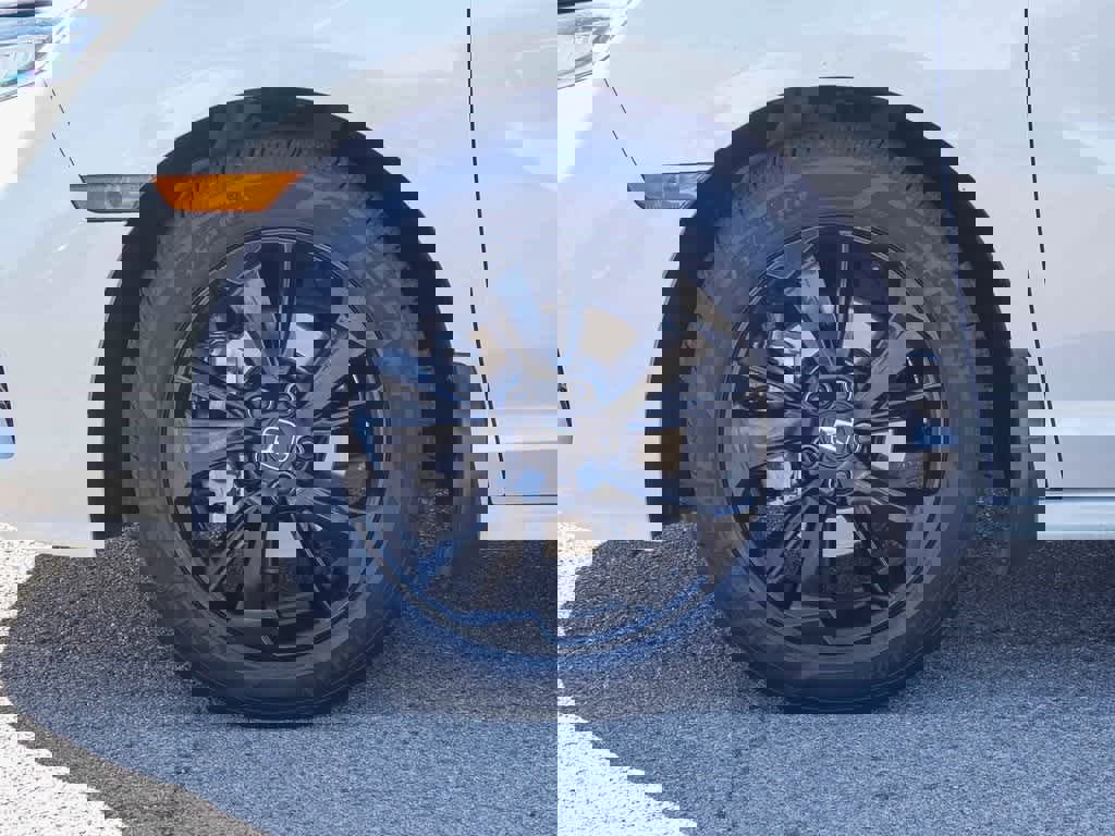 Used 2024 Honda Odyssey Sport image 10