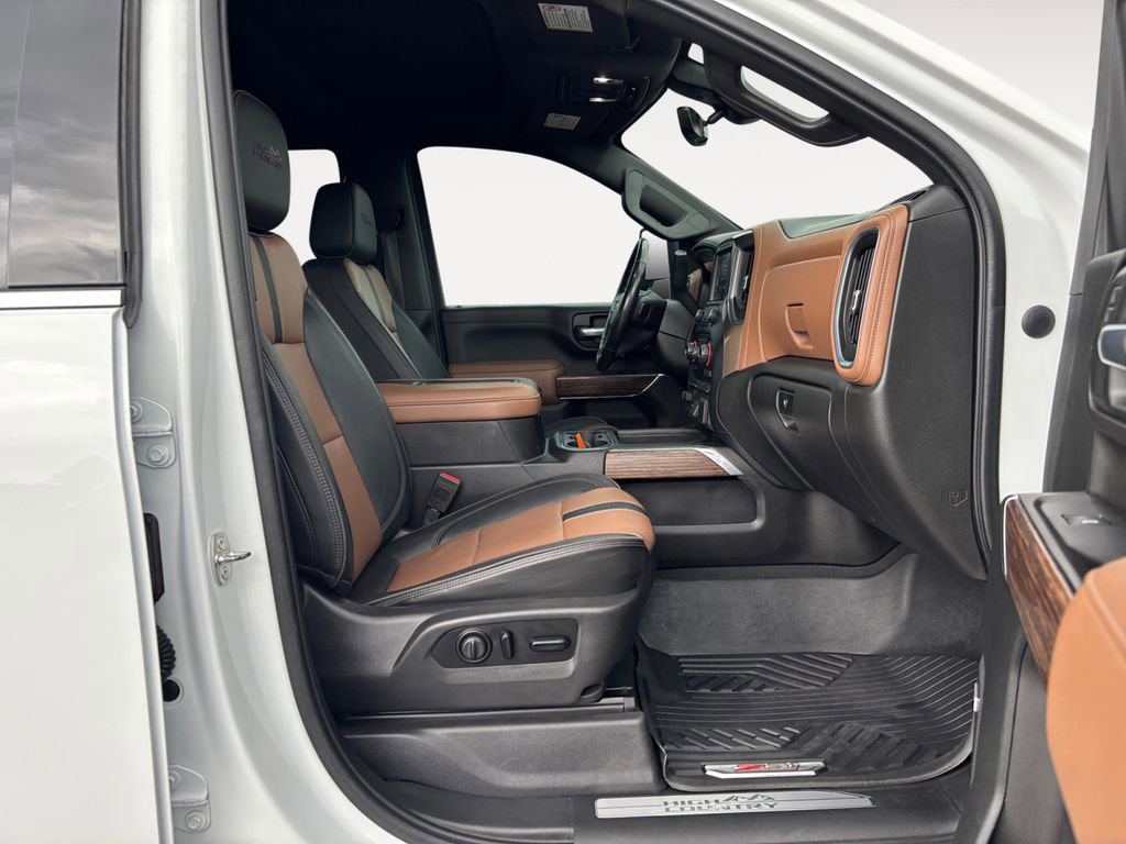 Used 2021 Chevrolet Silverado 3500 High Country w/ Z71 Off-Road Package image 10