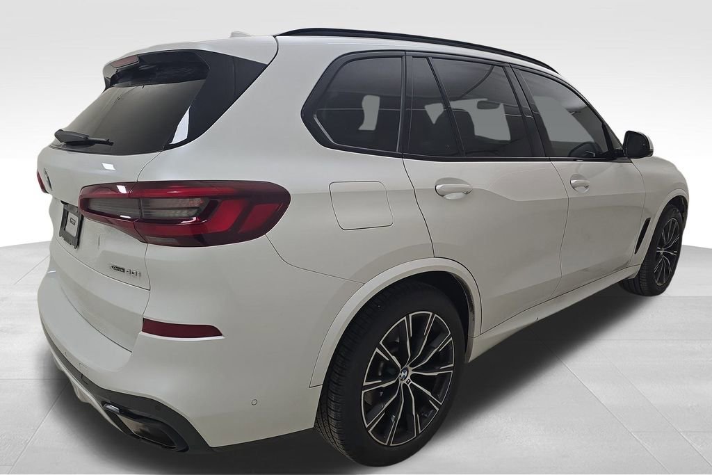 Certified 2023 BMW X5 xDrive40i w/ M Sport Package image 9