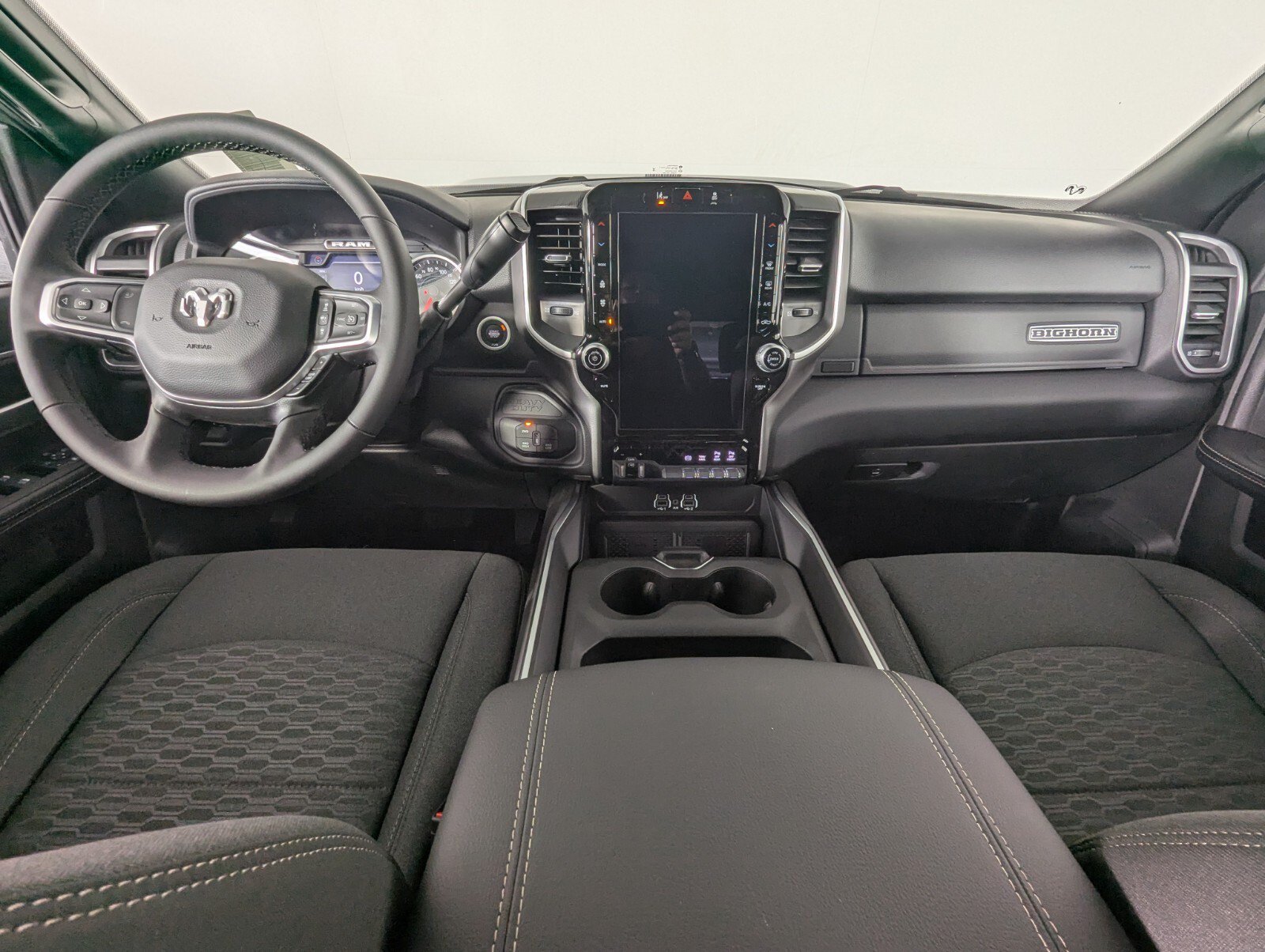New 2026 RAM 2500 Big Horn AWD/4WD image 15