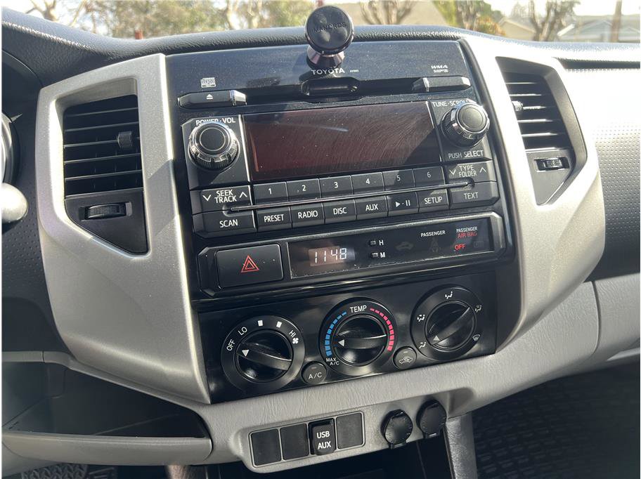 Used 2012 Toyota Tacoma PreRunner w/ SR5 Pkg RWD image 16