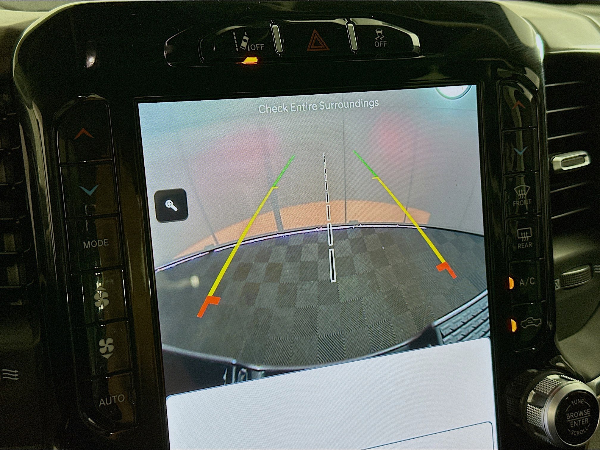 Used 2024 RAM 2500 Laramie w/ Safety Group image 23