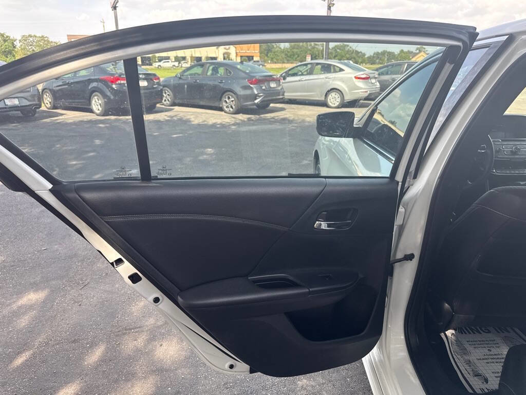 Used 2017 Honda Accord Sport image 12