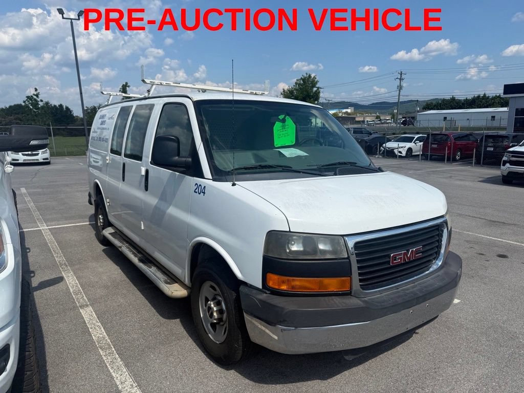 Used 2014 GMC Savana 2500 RWD image 1