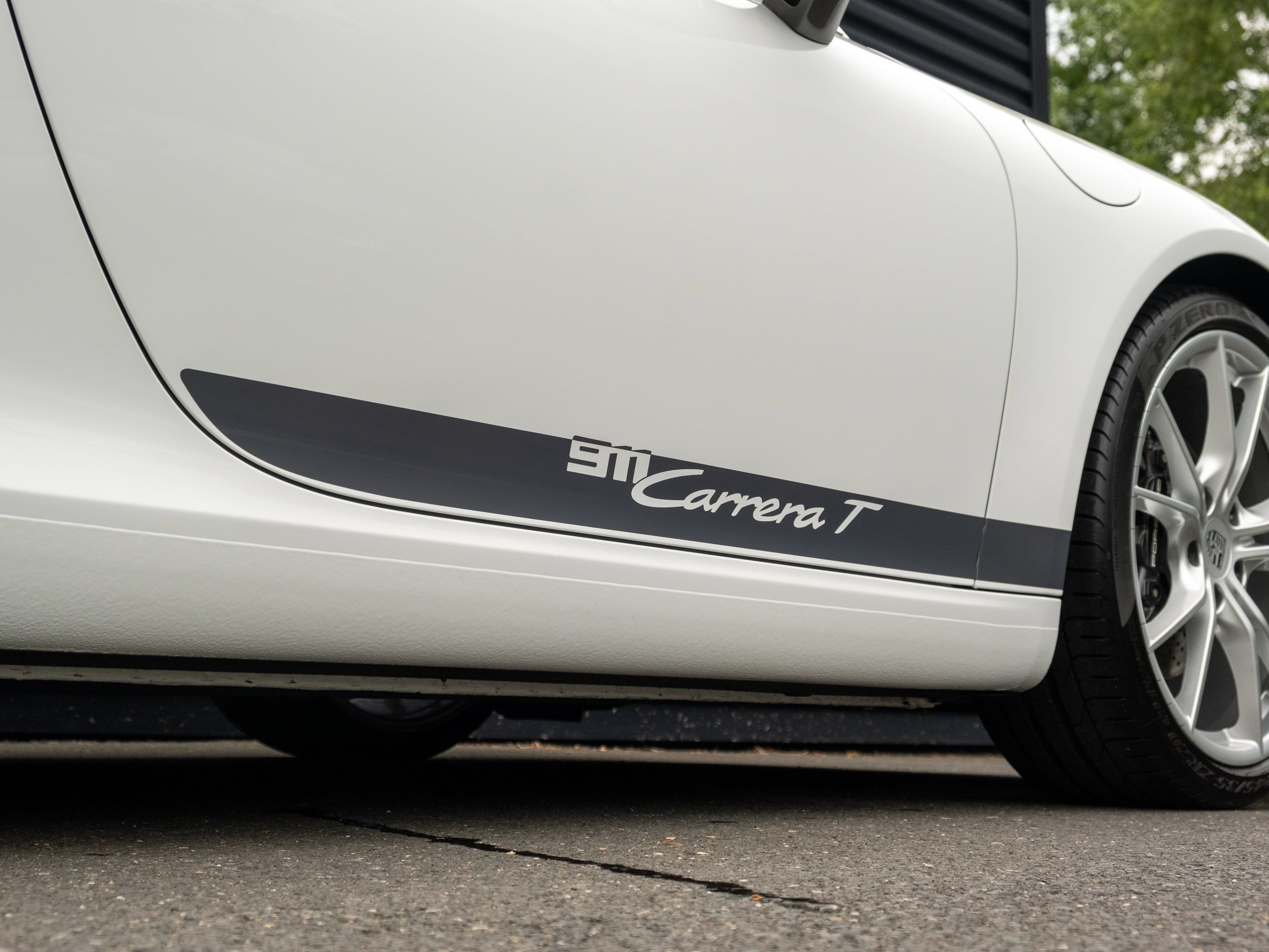 Certified 2019 Porsche 911 Carrera T RWD image 17
