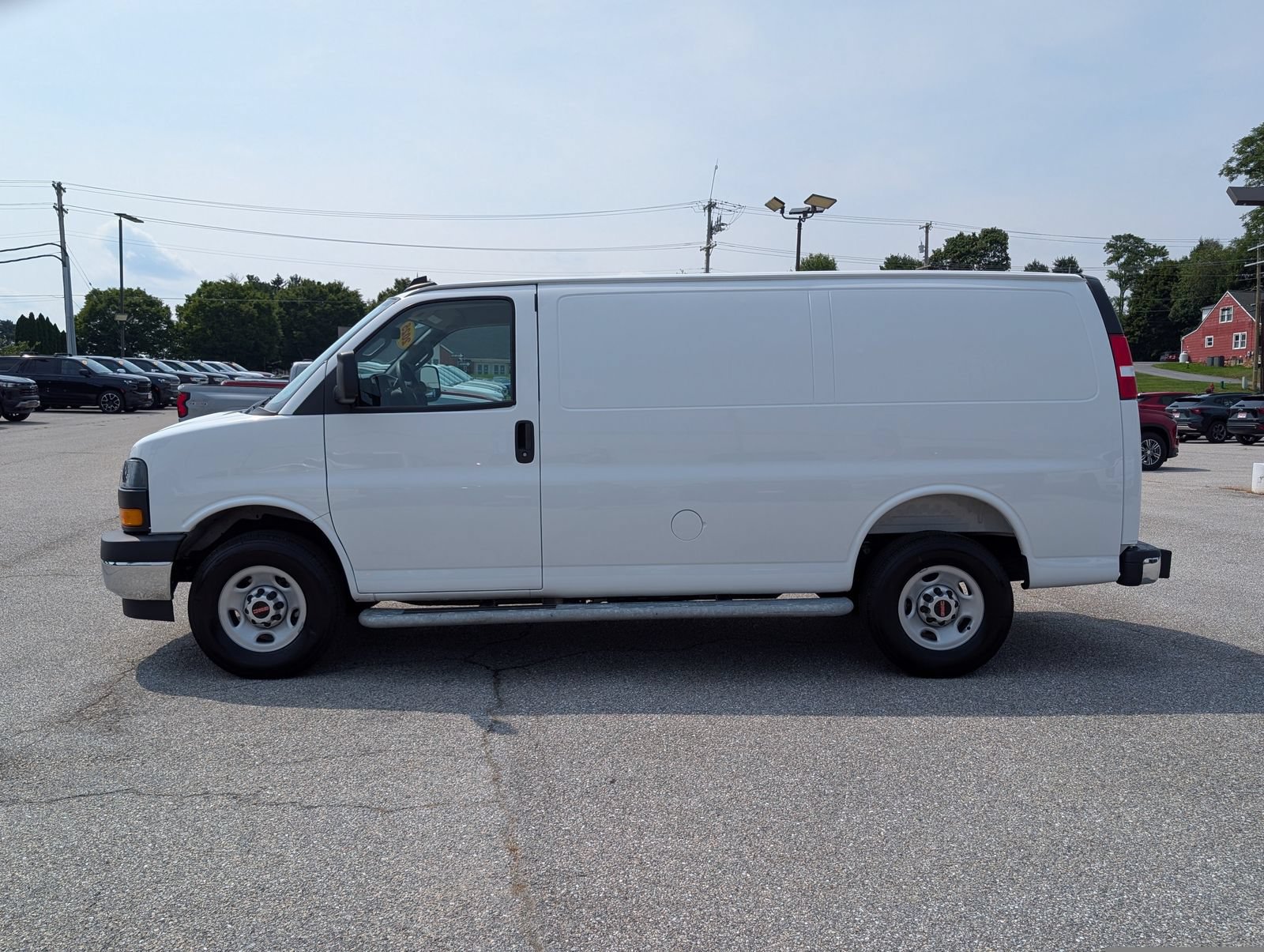 Used 2025 GMC Savana 2500 w/ Driver Convenience Package RWD image 6