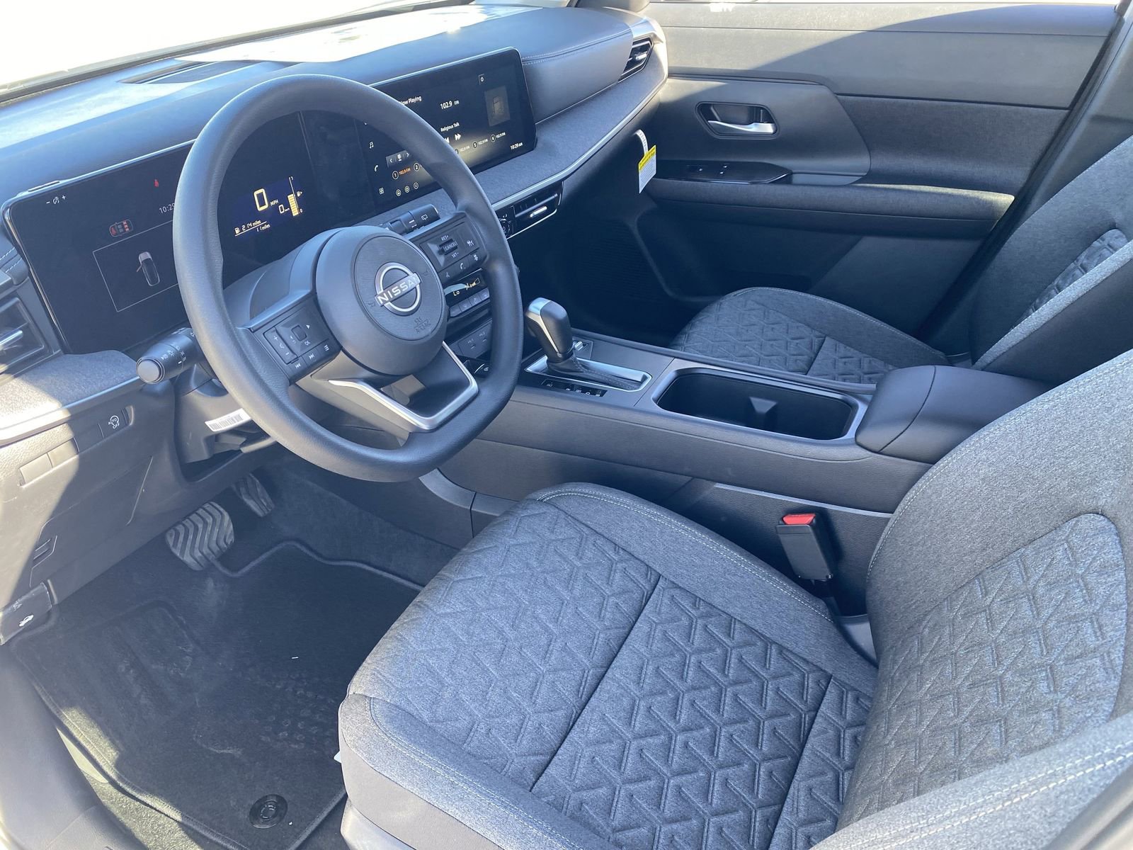 New 2026 Nissan Kicks SV FWD image 19