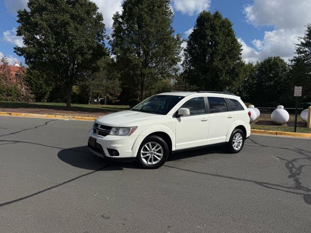 Used 2017 Dodge Journey SXT w/ Comfort/Convenience Group