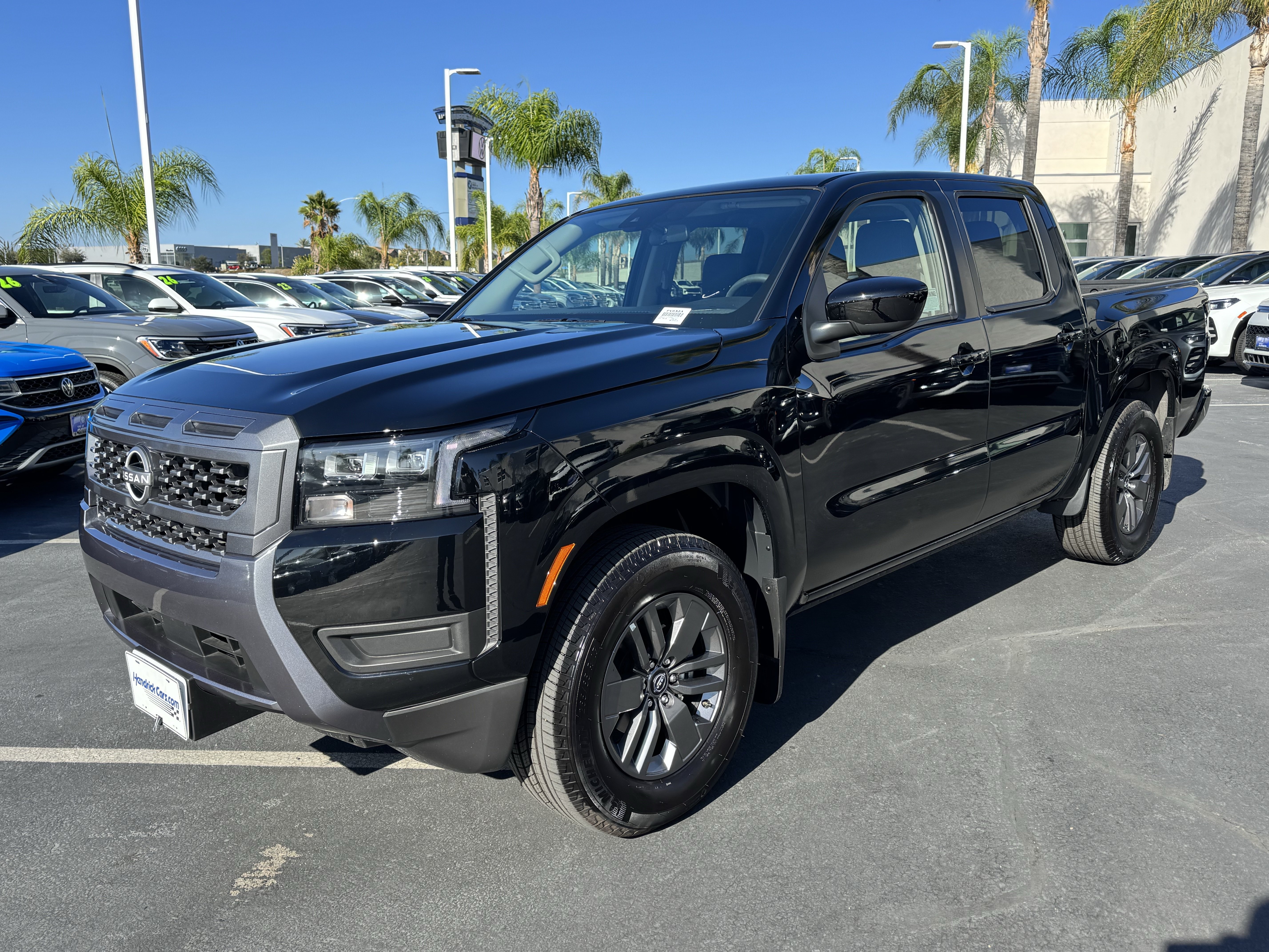Used 2026 Nissan Frontier SV w/ SV Convenience Package RWD image 4