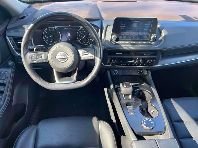 Used 2023 Nissan Rogue SV w/ SV Premium B Package image 10