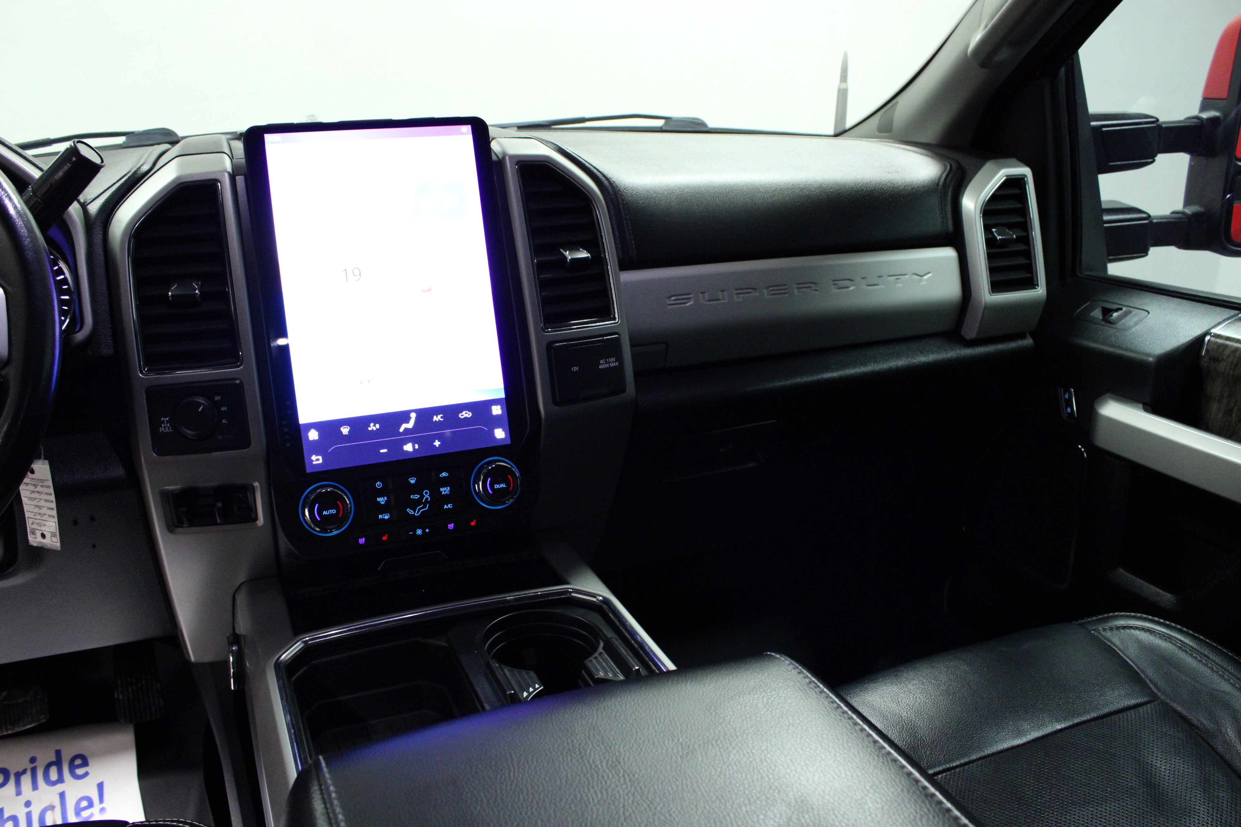 Used 2019 Ford F250 Lariat w/ Lariat Value Package image 19