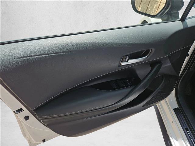 Used 2022 Toyota Corolla SE FWD image 30
