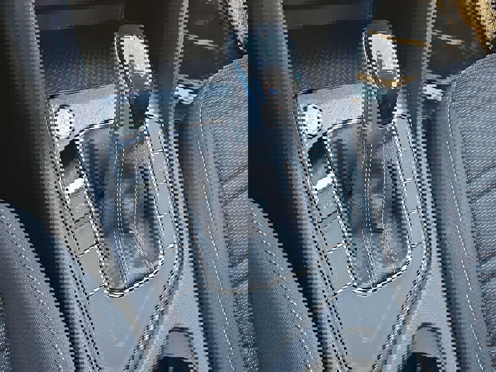 Used 2024 Volkswagen Tiguan S image 30