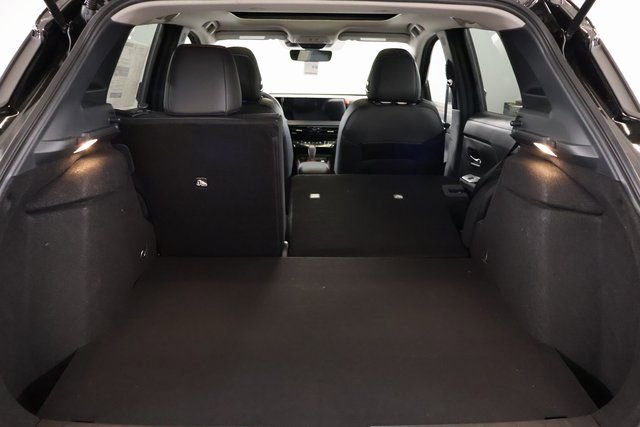 New 2025 Nissan Kicks SR w/ SR Premium Package image 22