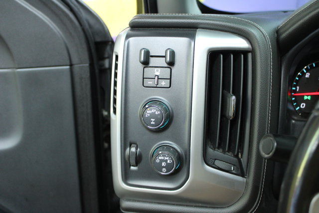 Used 2018 GMC Sierra 1500 SLE AWD/4WD image 15